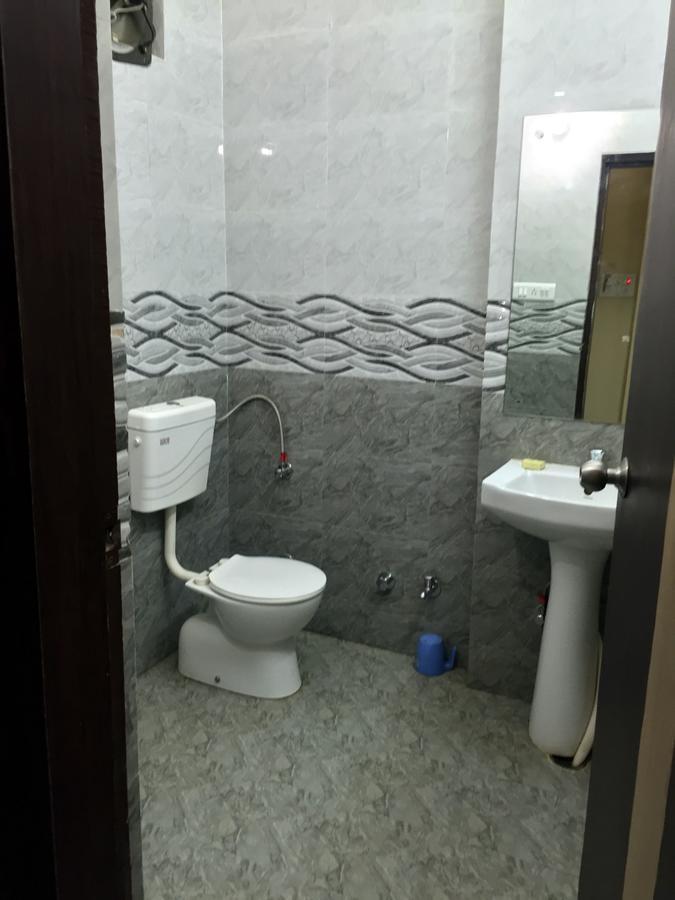 Babina Hotel Lalit Palace חדר תמונה